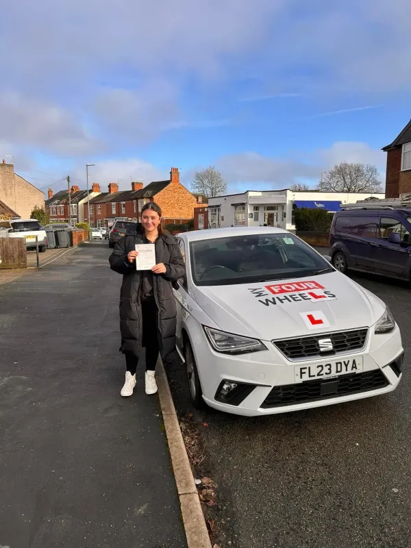 Learner driver who passed with My Four Wheels
